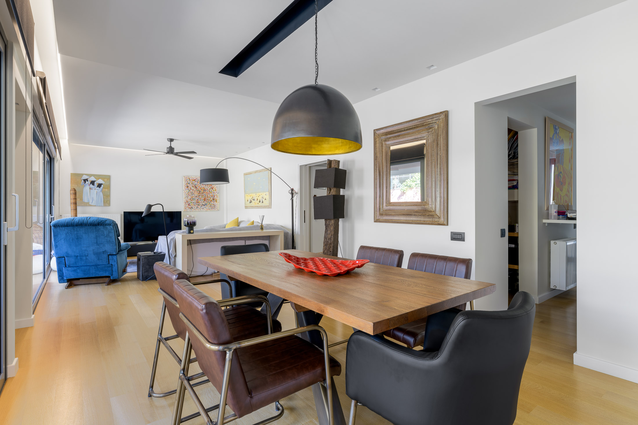 Προπυλαίων 13